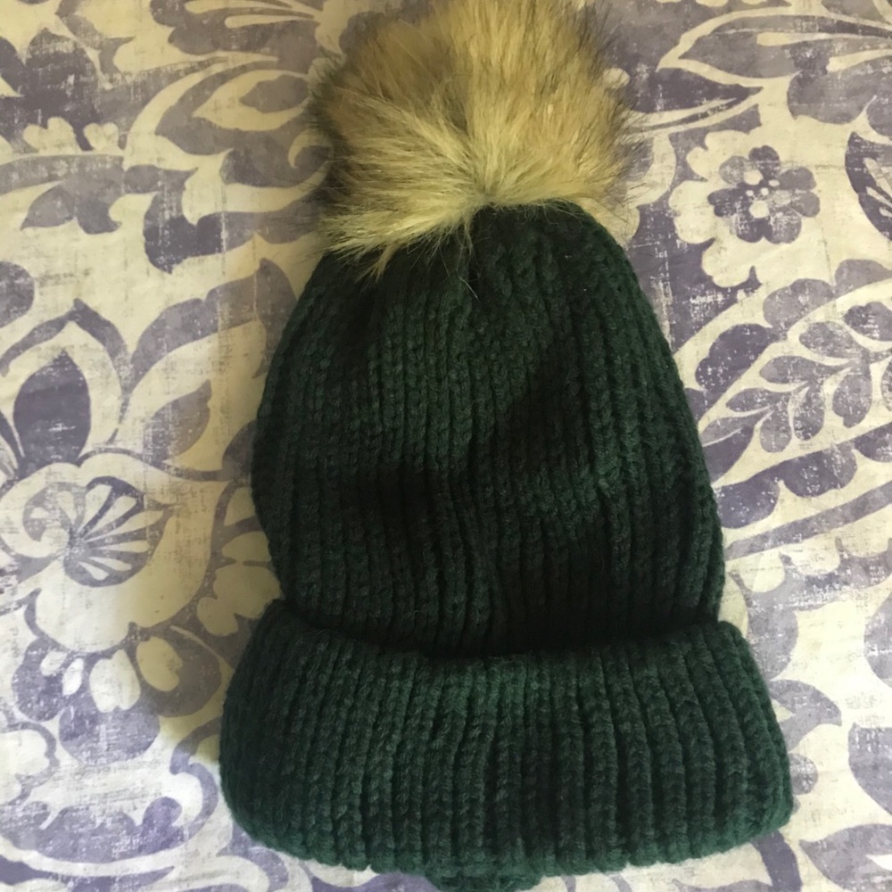 Green pom hat